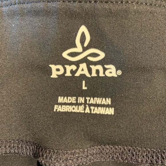Prana Cropped Yoga Pants - Picture 3 of 4